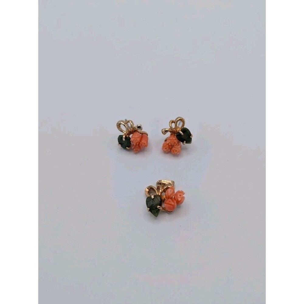 Vtg Set Angel Skin Coral Jade Stone Flowers Leaves Gold Plated Pendant Earrings image 7